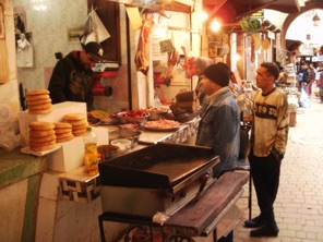 Snacks in the bazaar of F&egrave;s